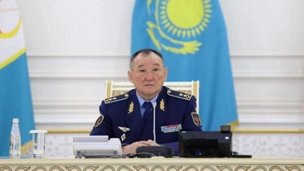 Kazak Savunma Bakanı g&ouml;revden alındı