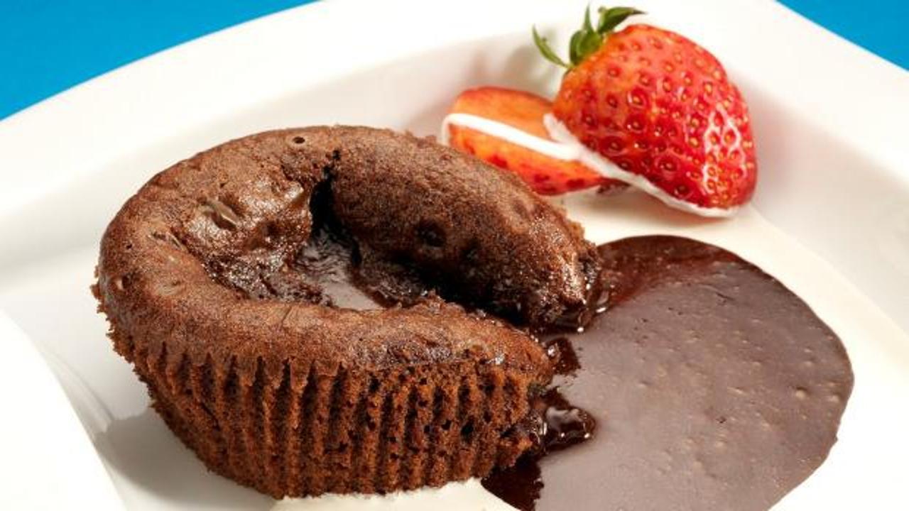 Sufle nasıl yapılır? İ&ccedil;i akışkan tam kıvamında sufle tarifi