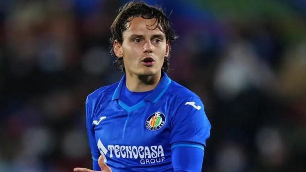 Vincenzo Montella'ya Enes &Uuml;nal eleştirisi: Mahalle arkadaşları mı se&ccedil;iliyor?