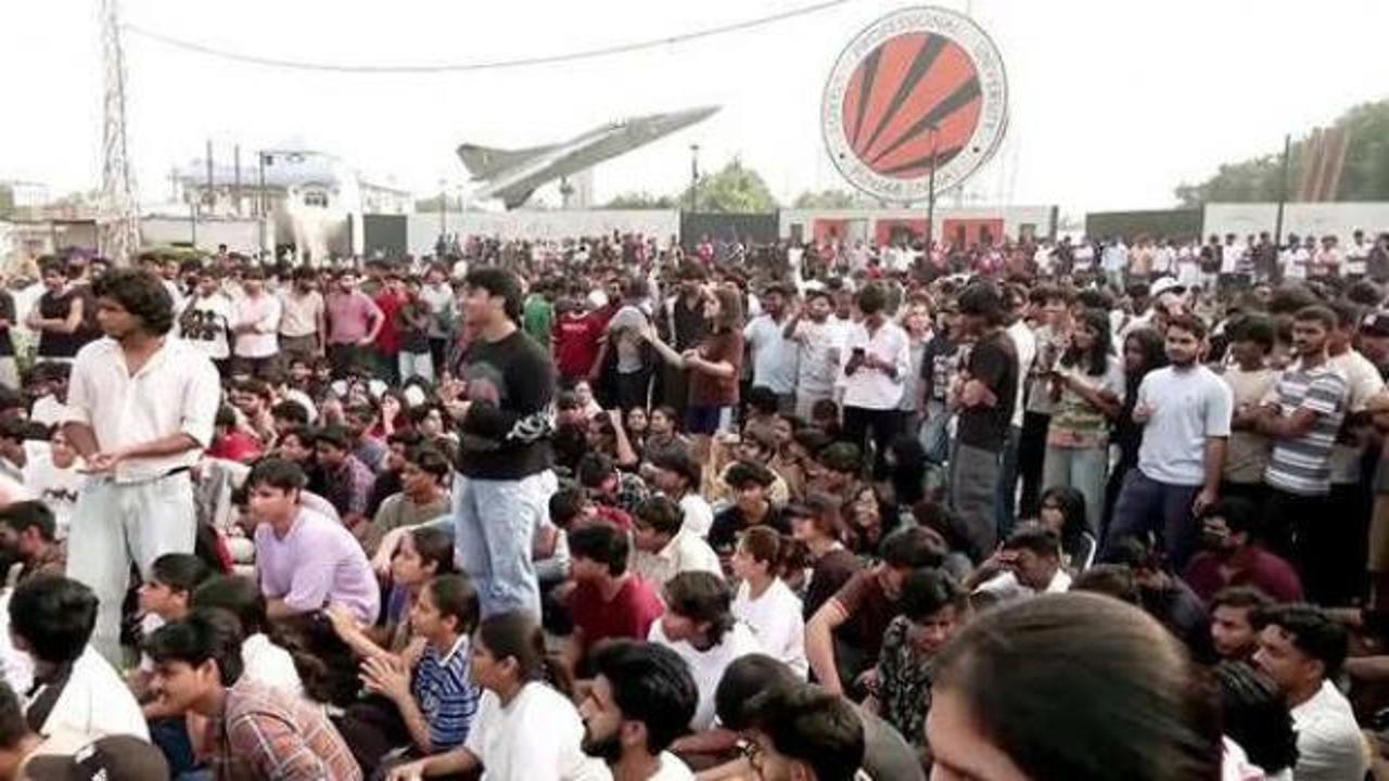 Hindistan'ı ayağa kaldıran iddia: Ortalık savaş alanına d&ouml;nd&uuml;!