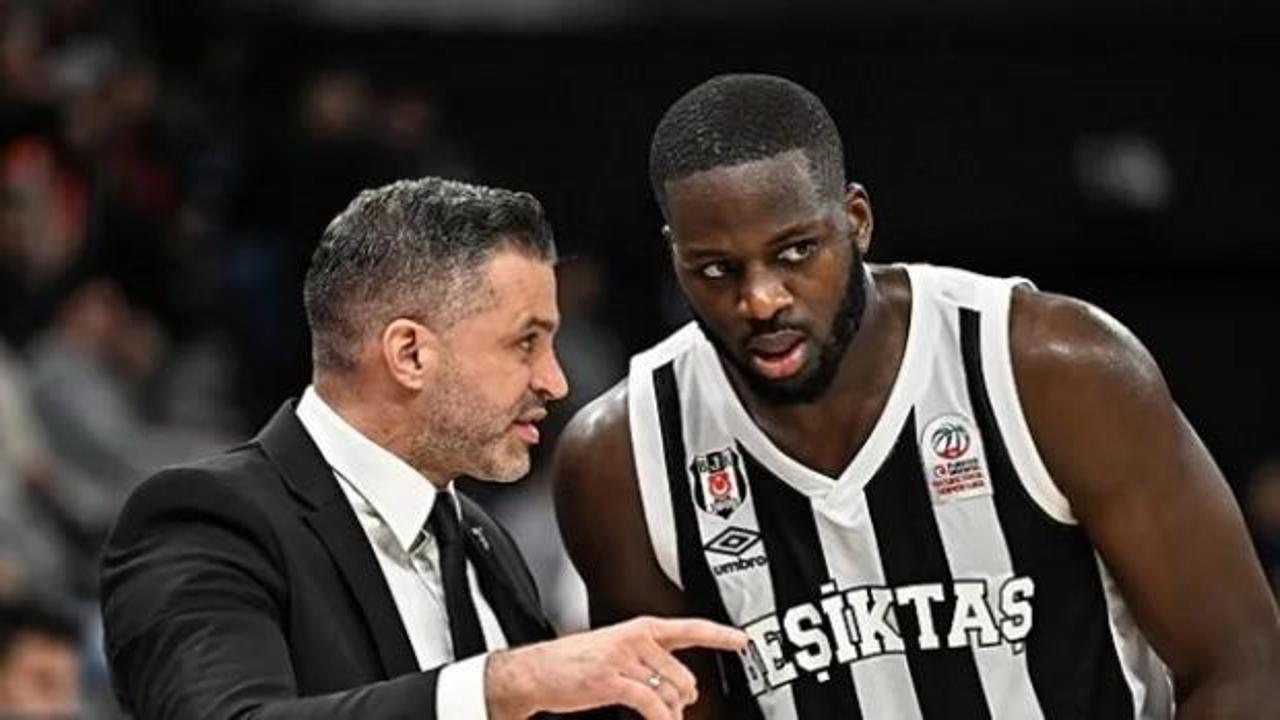 Beşiktaş'tan dikkat &ccedil;eken karar! 2 ma&ccedil;a tek bilet 