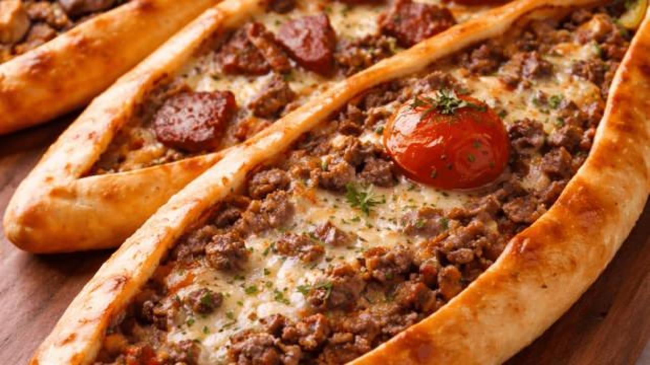 Bursa'nın &uuml;nl&uuml; pidecisinde tağşiş skandalı: Eşek eti &ccedil;ıktı!