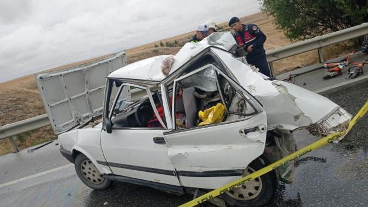 Eskişehir'de korkun&ccedil; kaza: 2 &ouml;l&uuml; 