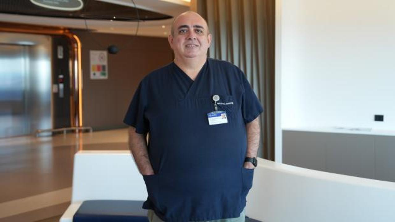 Uzman isim ebeveynleri uyardı: Okul stresi sanıyorsunuz altından gastrit &ccedil;ıkabilir