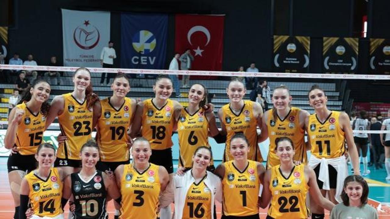 VakıfBank Beşiktaş'ı devirdi!