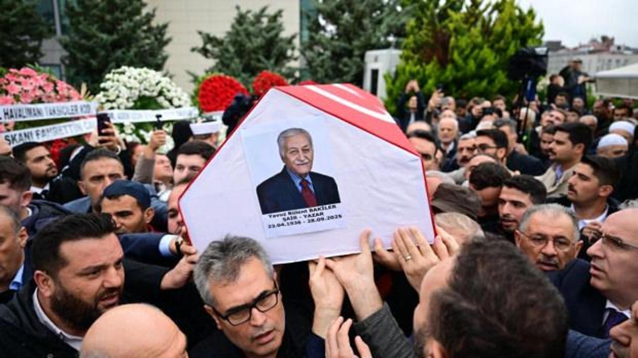 Yavuz B&uuml;lent Bakiler vefatının birinci yıl d&ouml;n&uuml;m&uuml;nde anılıyor