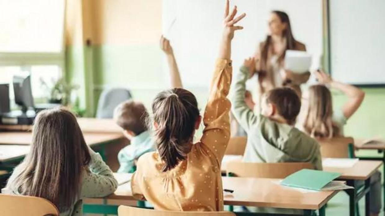 D&uuml;nya alarma ge&ccedil;ti: Okullarda yeni sistemler devrede!