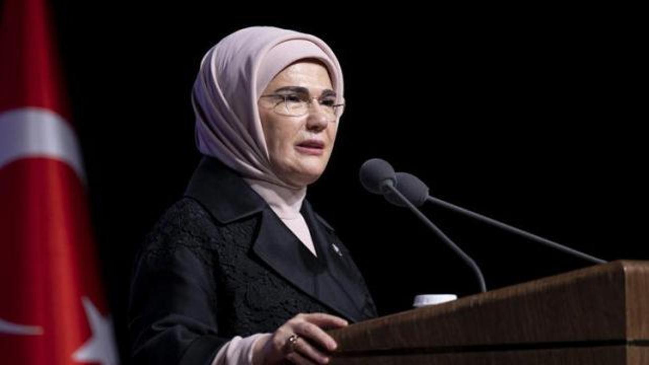 Emine Erdoğan'dan D&uuml;nya Kız &Ccedil;ocukları G&uuml;n&uuml; mesajı