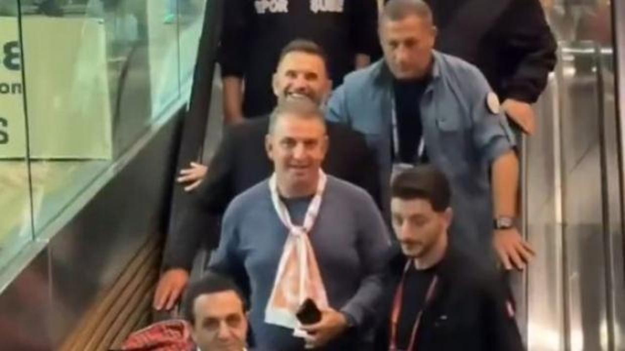 Galatasaray taraftarından Barcelona ma&ccedil;ıyla ilgili Okan Buruk'u g&uuml;l&uuml;msen s&ouml;z!