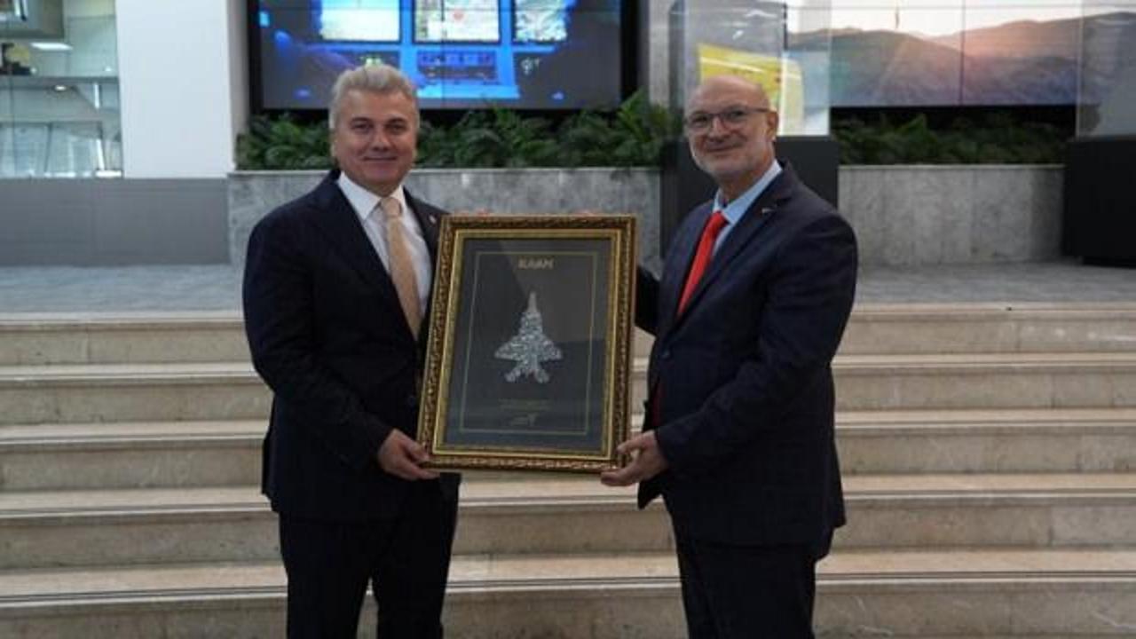 Milletvekili Mustafa Canbey'den M&Uuml;SİAD heyetiyle TUSAŞ'a ziyaret