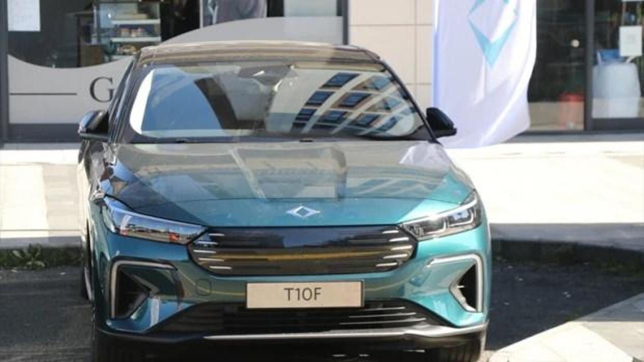 Togg'un "Ayder" renkli T10F modeli Rize'de sergileniyor