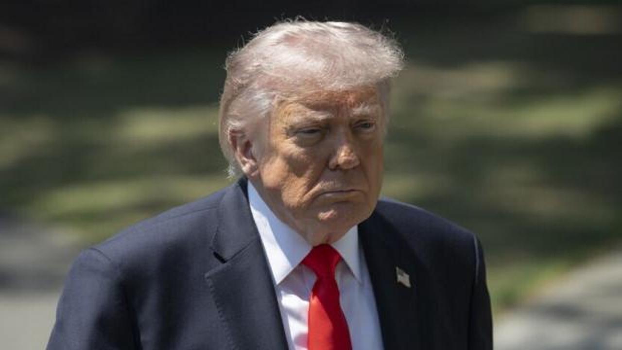 Trump yeni d&uuml;şmanını ilan etti