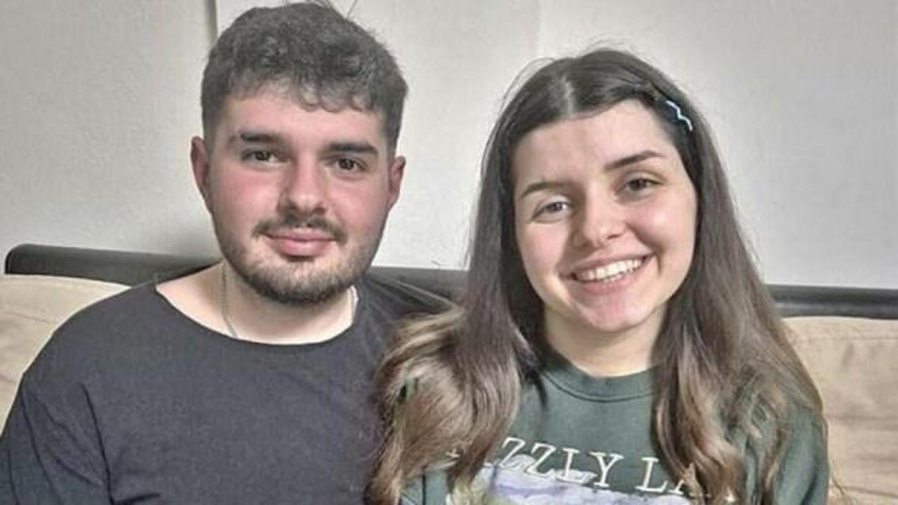 Yan yana g&ouml;m&uuml;ld&uuml;ler, g&ouml;zyaşları sel oldu!