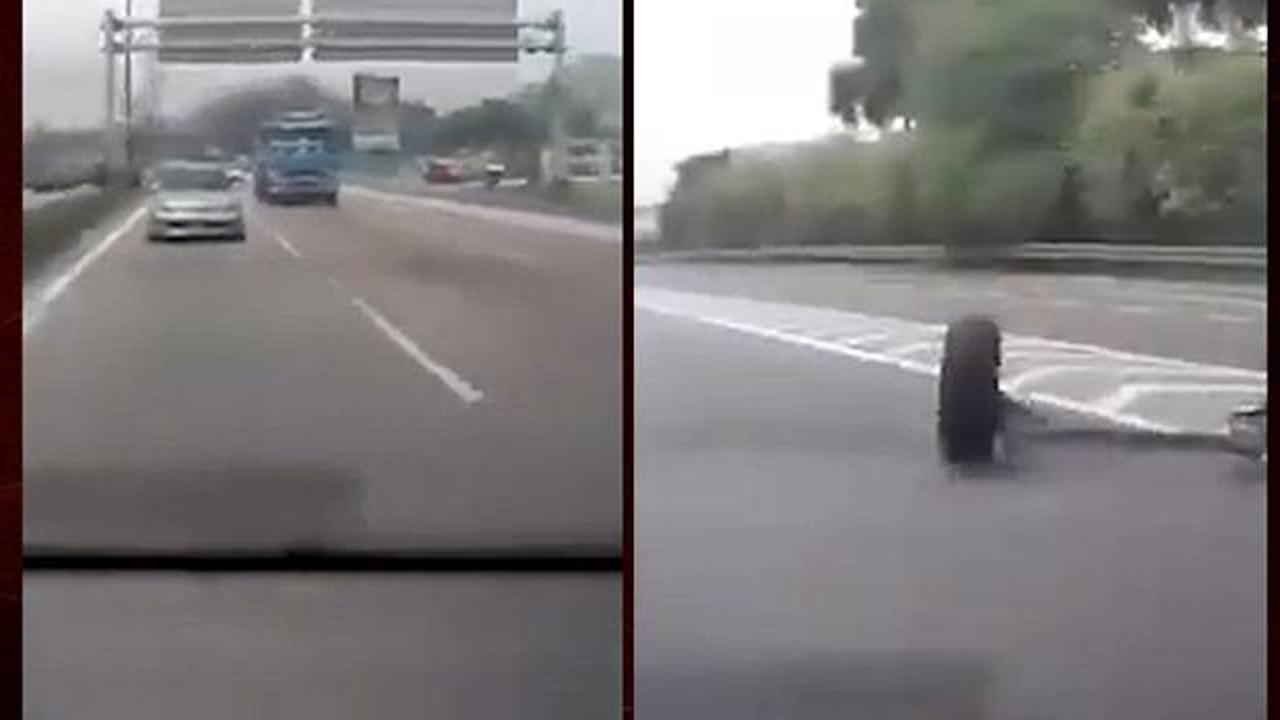 Malezya'da seyir halindeki otomobilin tekerlekleri koptu