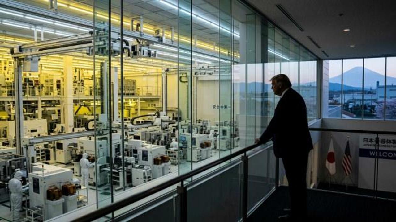 ABD Başkanı Trump Japonya'nın 21 milyar dolarlık &ccedil;ip yatırımını duyurdu