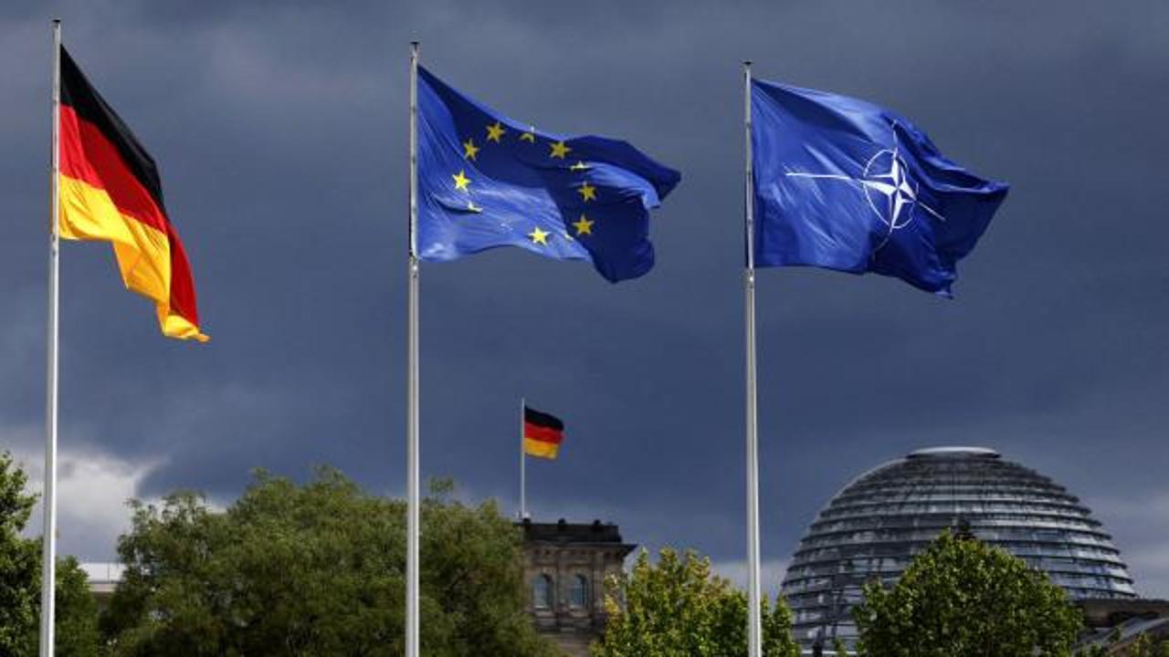 Avrupa Birliği harekete ge&ccedil;ti! NATO &uuml;lkelerinde dev operasyon