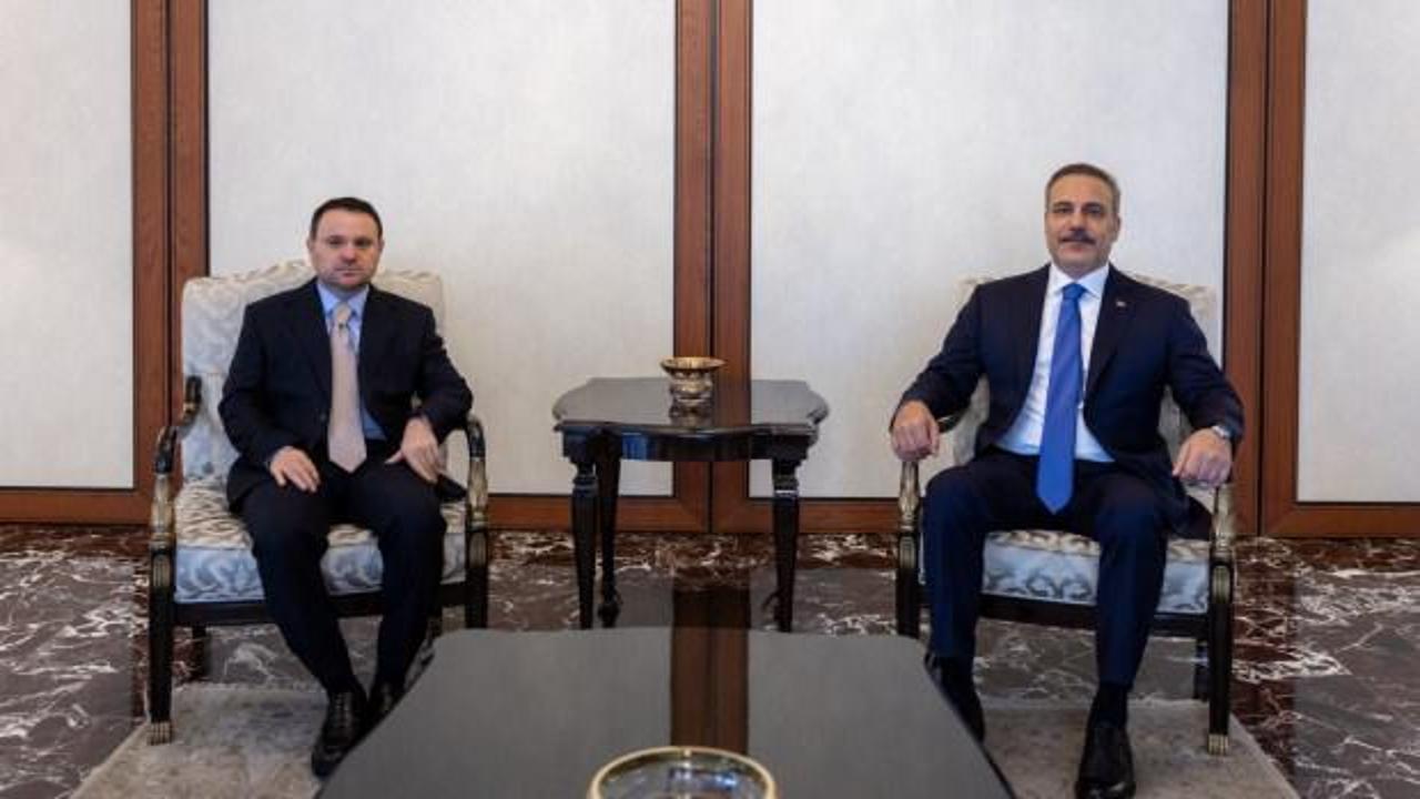 Bakanlar Fidan ve G&uuml;rlek g&ouml;r&uuml;şt&uuml;