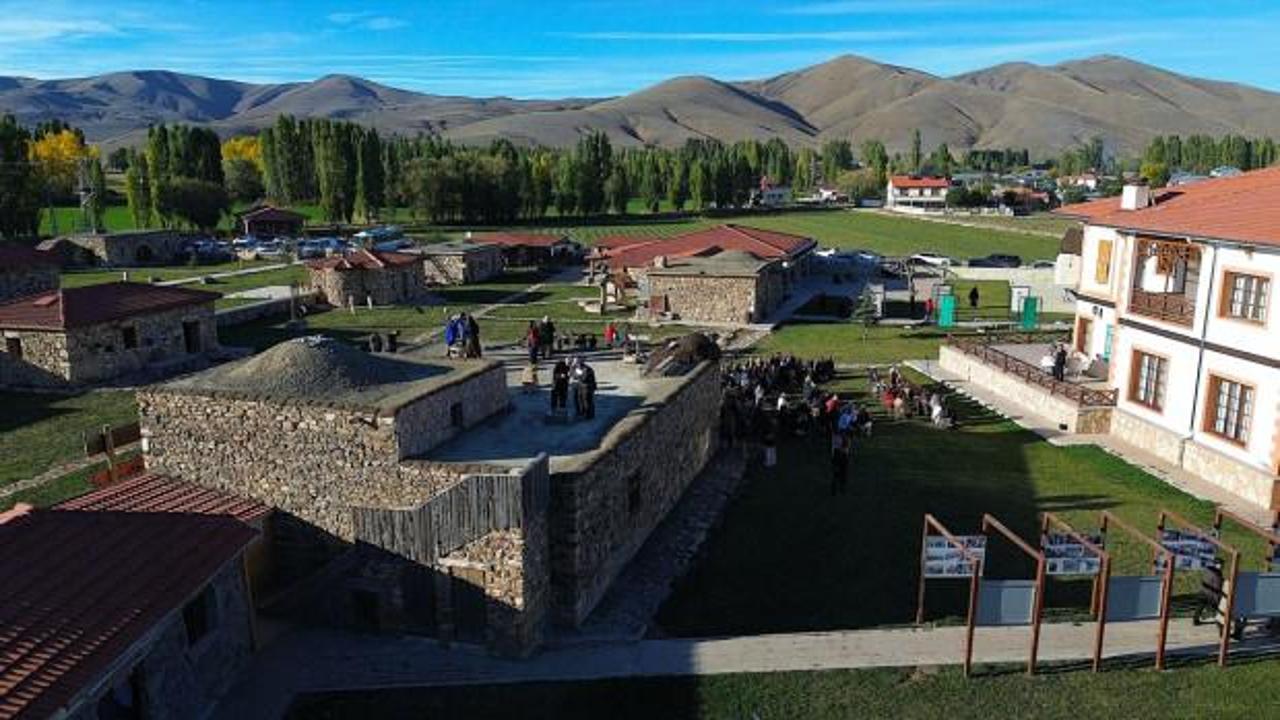 Bayburt'un k&ouml;y&uuml;nden Avrupa'ya uzanan m&uuml;zecilik başarısı