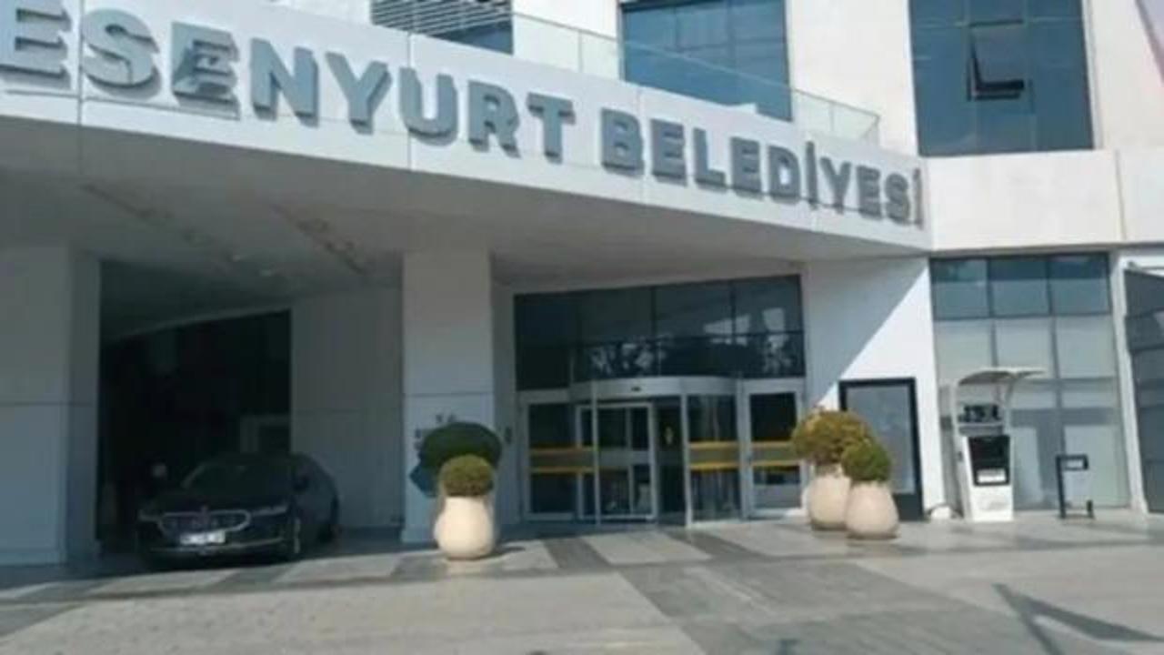 Esenyurt Belediyesi'nde skandal: Evinden servet &ccedil;ıktı!