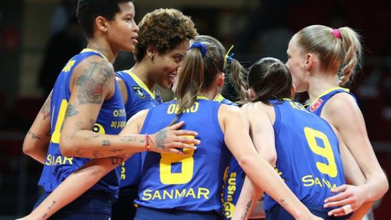 Fenerbah&ccedil;e-G&ouml;ztepe voleybol ma&ccedil;ı yağmur sebebiyle ertelendi!