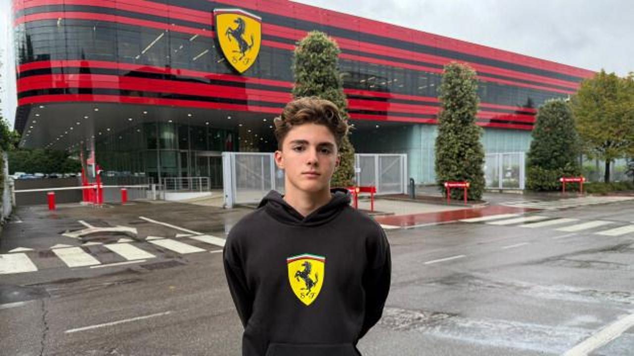 Ferrari&rsquo;ye 16 yaşında T&uuml;rk pilot: Alp Aksoy, 2027&rsquo;de Avrupa pistlerinde yarışacak