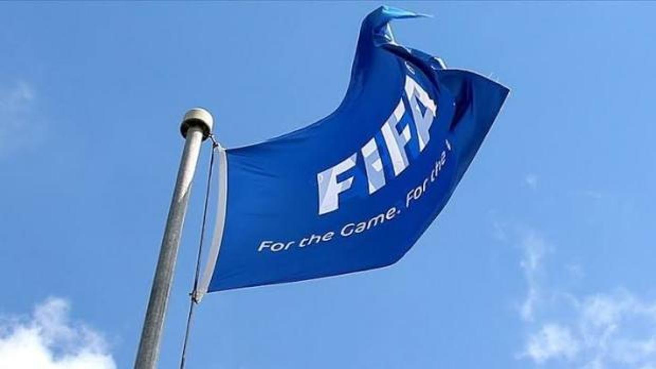FIFA'dan S&uuml;per Lig ekibine transfer yasağı