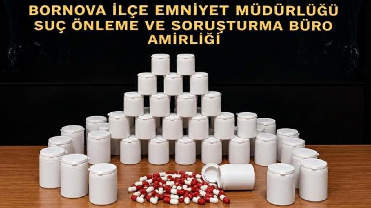 İzmir'de 2 bin 775 sentetik ecza ele ge&ccedil;irildi