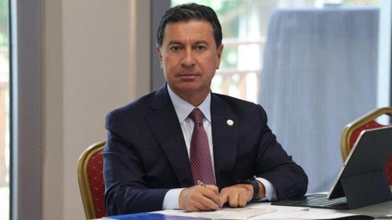 Muğla B&uuml;y&uuml;kşehir Belediye Başkanı CHP'den istifa etti
