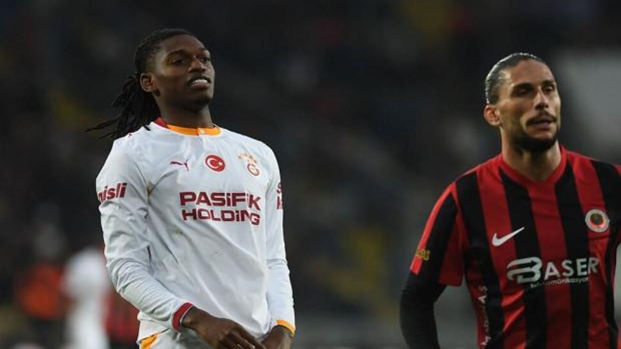 Galatasaray'dan Leao'nun sakatlığı ile ilgili ilk a&ccedil;ıklama!