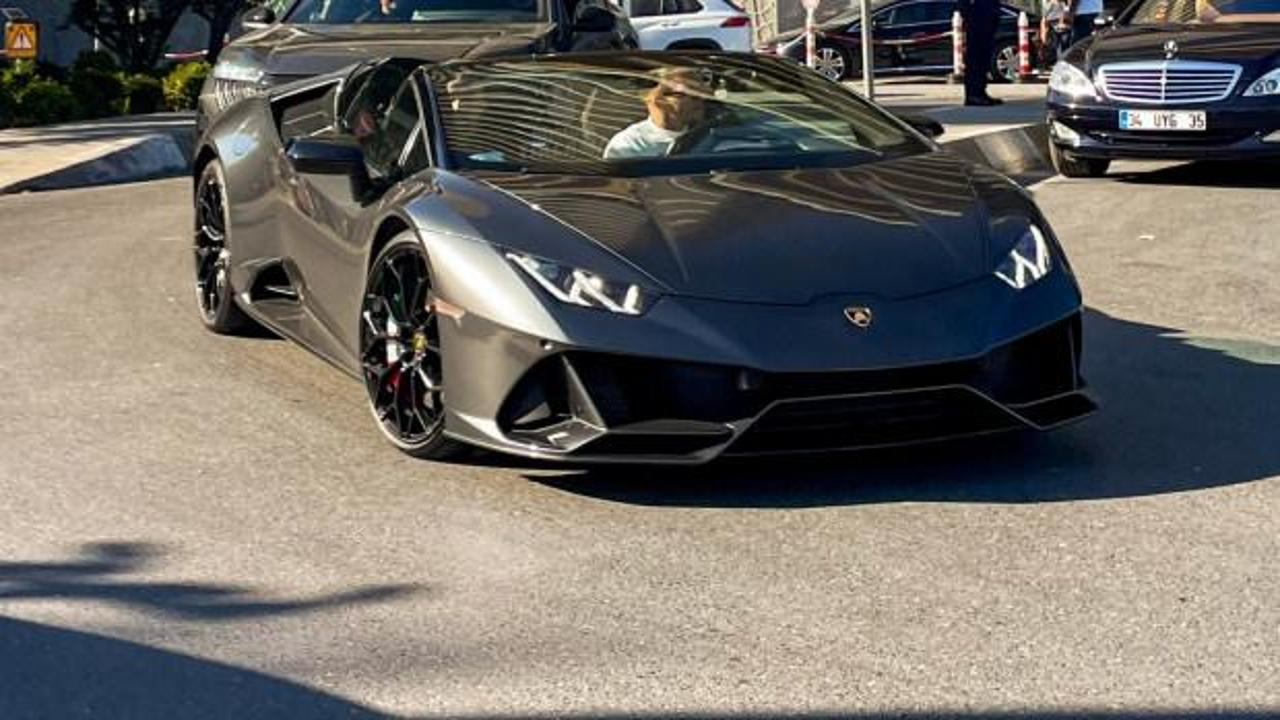 Torreira, 56 milyon liralık arabasıyla g&ouml;r&uuml;nt&uuml;lendi