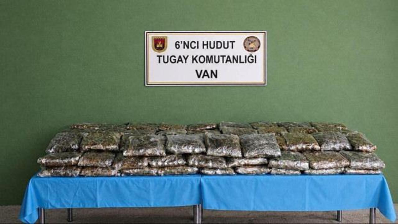 Van sınırında 59 kilo 734 gram uyuşturucu ele ge&ccedil;irildi