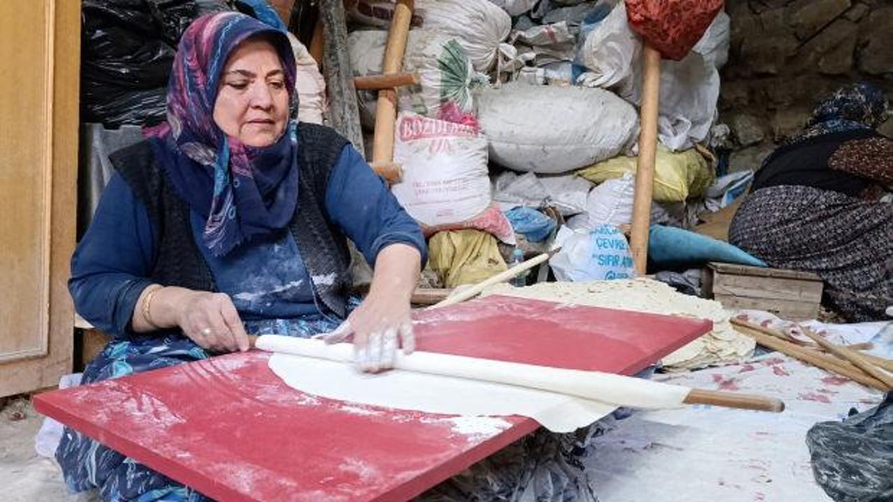 1,5 yıl boyunca bozulmuyor! Ekmek ihtiya&ccedil;larını b&ouml;yle karşılıyorlar
