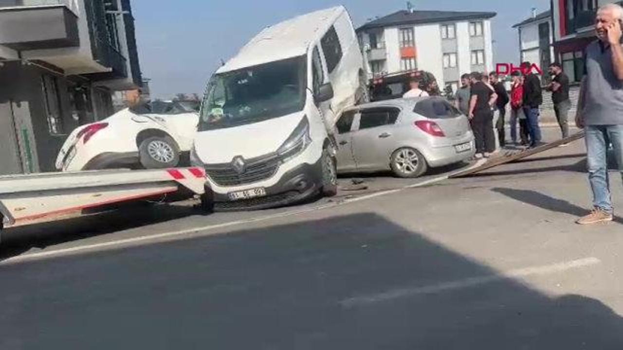 D&uuml;zce'de zincirleme kaza: Yaralılar var