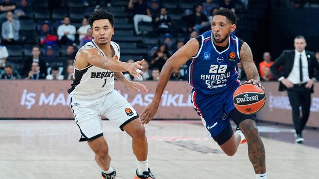EuroLeague'deki T&uuml;rk derbisinde Anadolu Efes, Beşiktaş'ı devirdi