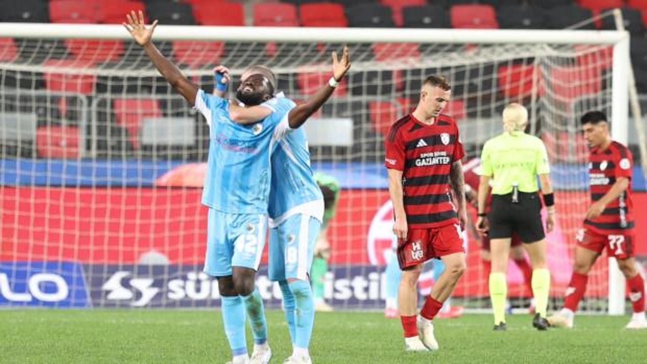 Herkes k&uuml;me d&uuml;şme adayı olarak g&ouml;steriyordu! S&uuml;per Lig'de y&uuml;kselişe ge&ccedil;tiler