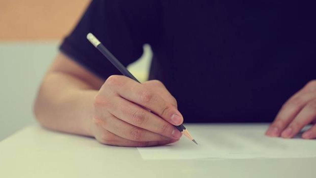 KPSS Orta&ouml;ğretim pazar g&uuml;n&uuml; yapılacak
