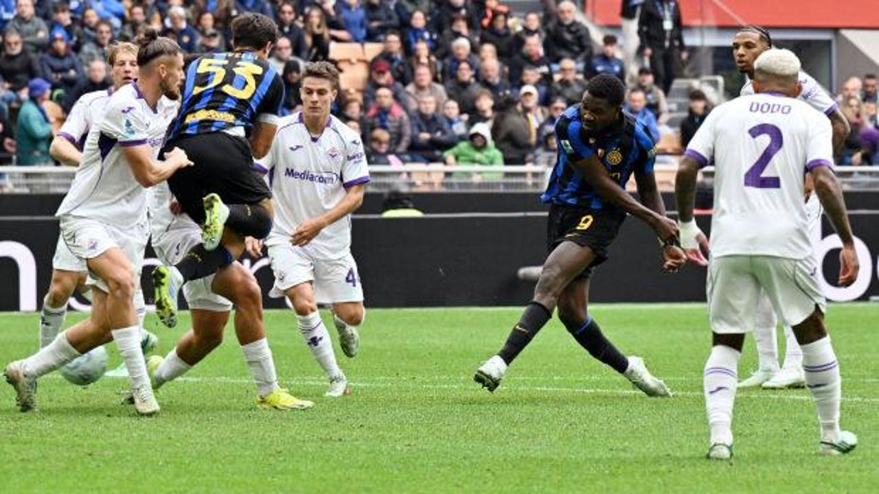 90+1 ve 90+8'de iki gol birden! 90'da geride oldukları ma&ccedil;ı kazandılar