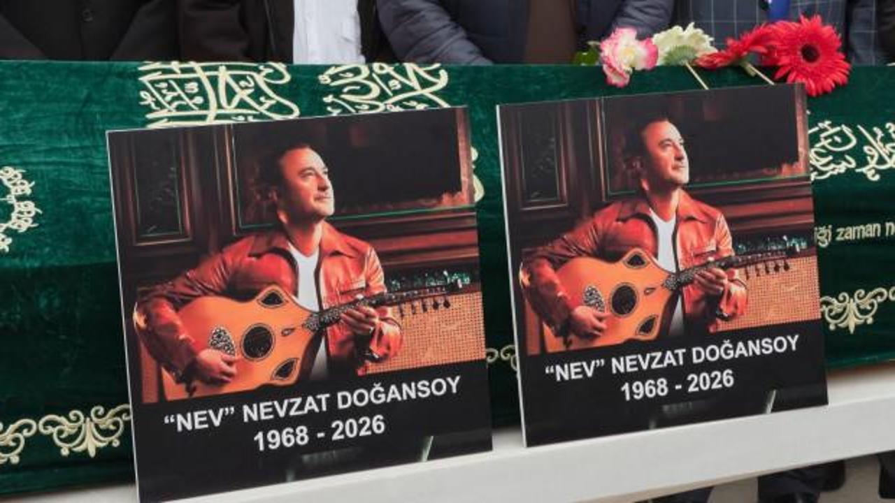 Şarkıcı Nev son yolculuğuna uğurlandı