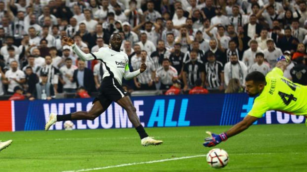 Wilfred Ndidi, ilk gol&uuml;n&uuml; attı