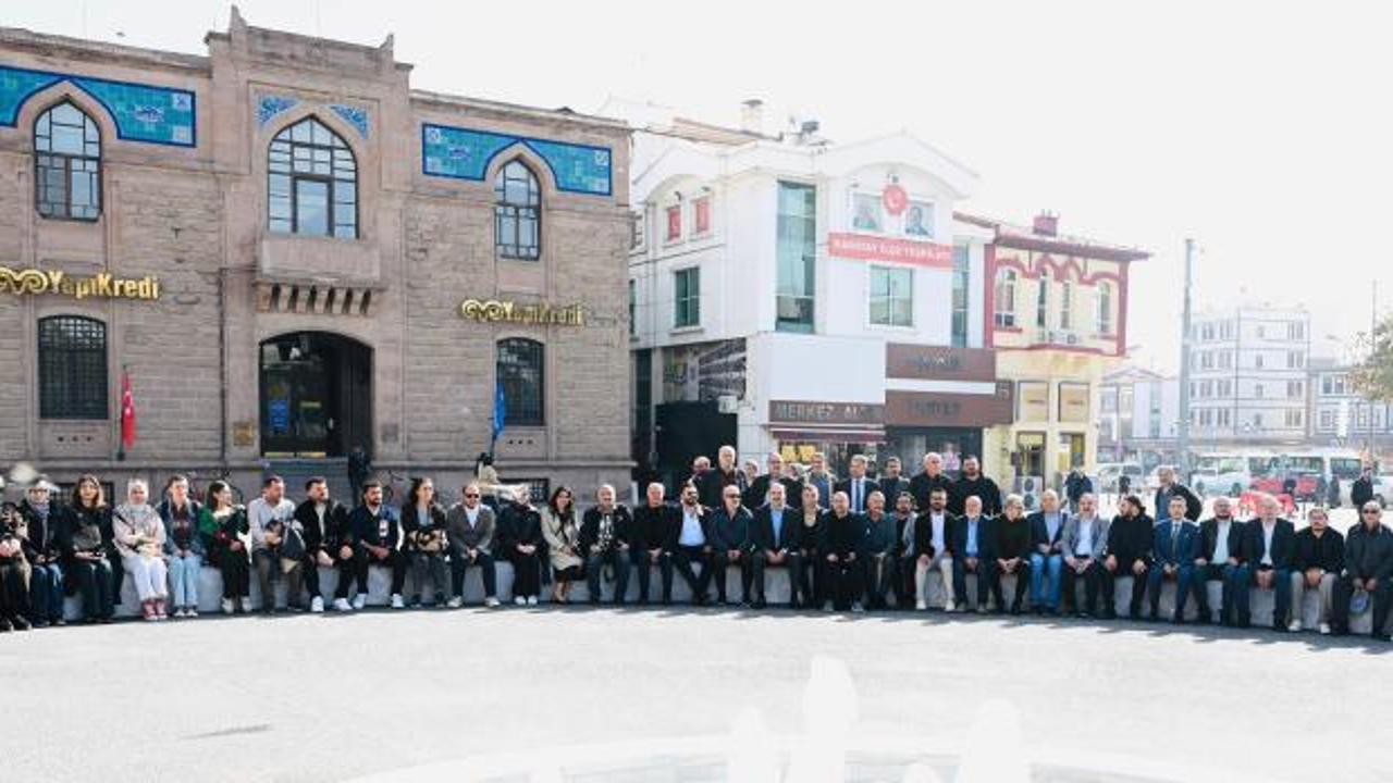 Başkan Altay Mevlana Caddesi'ni gezdi
