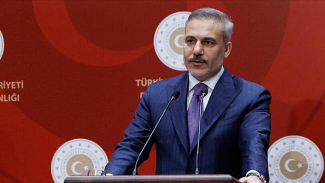 Bakan Fidan'dan &Uuml;rd&uuml;nl&uuml; mevkidaşıyla &ouml;nemli g&ouml;r&uuml;şme