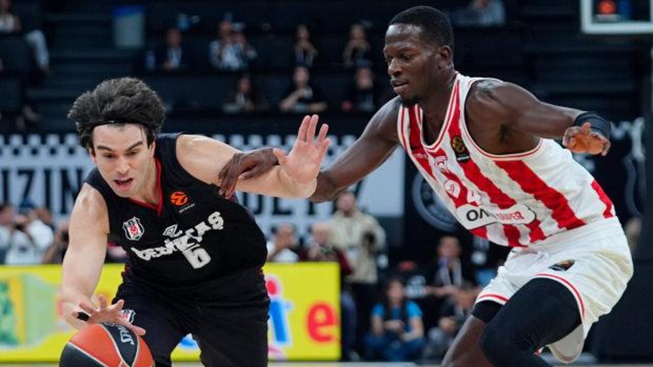 Beşiktaş, Olympiakos'a kaybetti