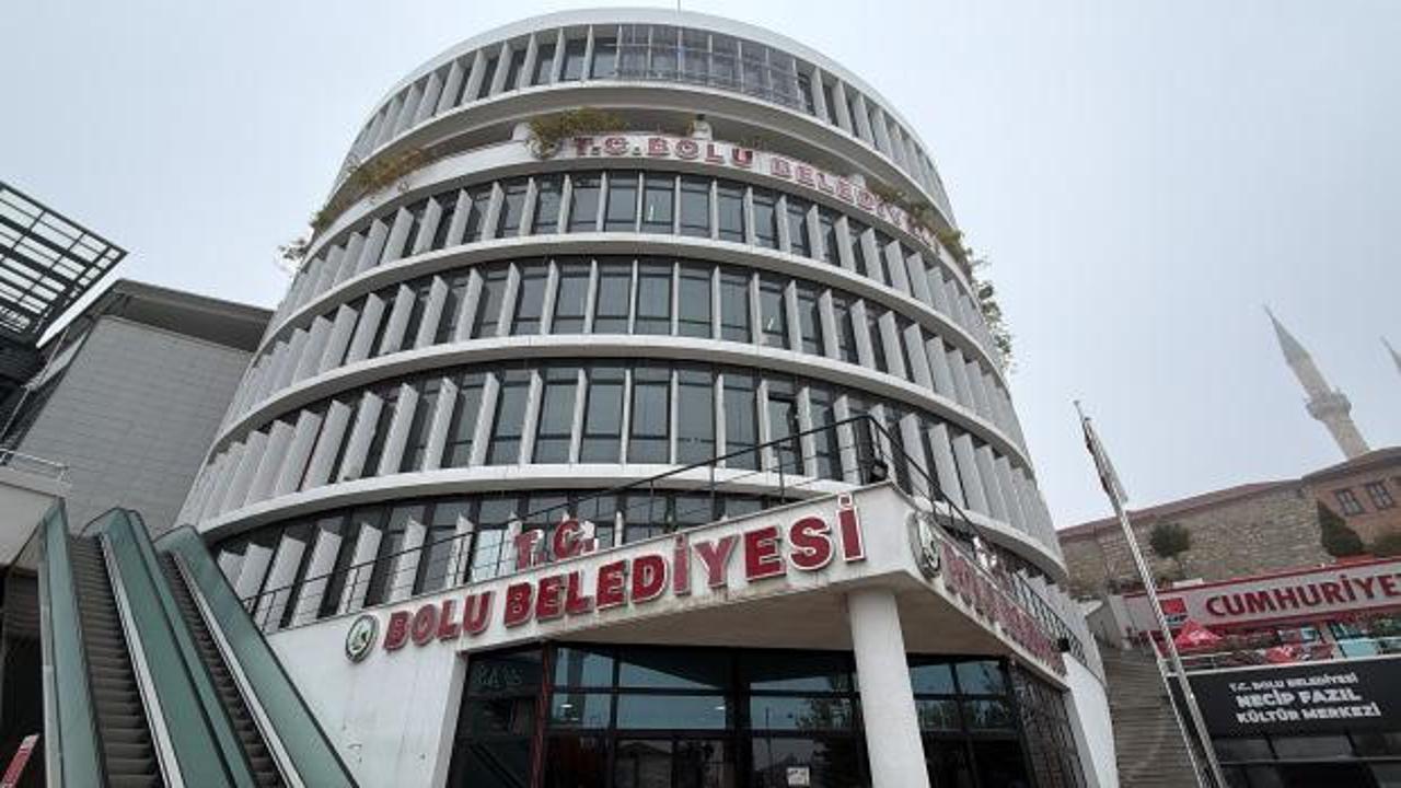 Bolu Belediyesi'ne 'yeni dalga' operasyon! Başkan Yardımcısı da g&ouml;zaltına alındı!