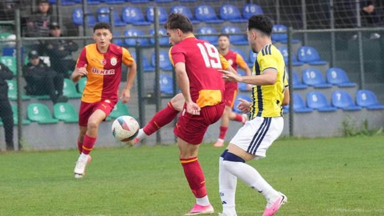 Çağrı Balta Fenerbahçe'ye yetmedi! Galatasaray U19, derbiyi geriden gelip kazandı
