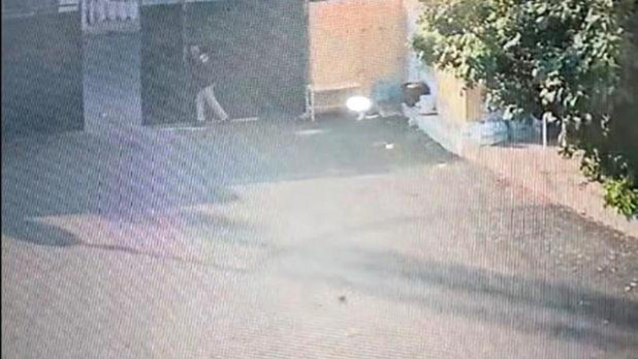 Fıstık Hali'nde dehşet anları: &Uuml;zerine tonlarca ağırlıktaki demir kapı d&uuml;şt&uuml;