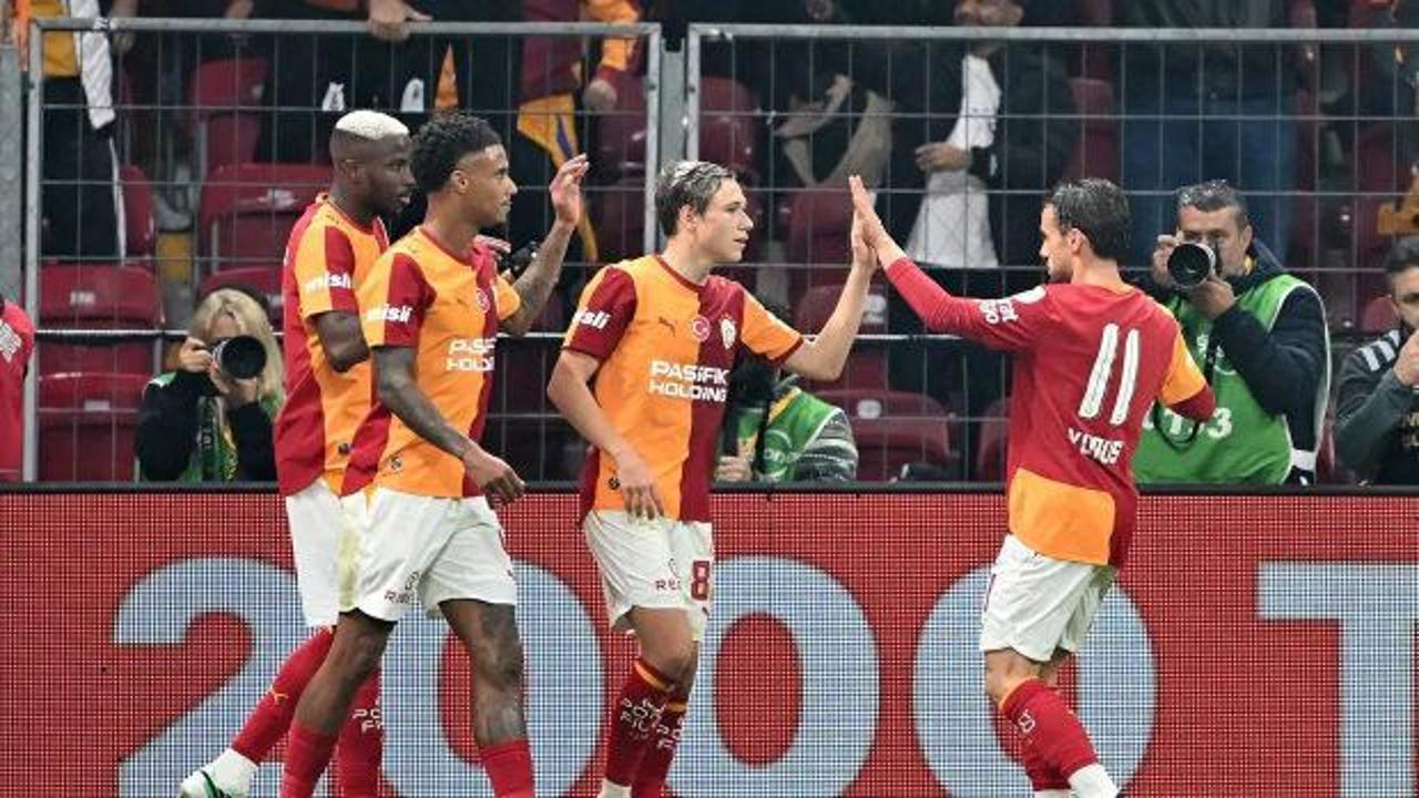 Galatasaray S&uuml;per Lig tarihinin en fazla galibiyet alan takımı oldu!