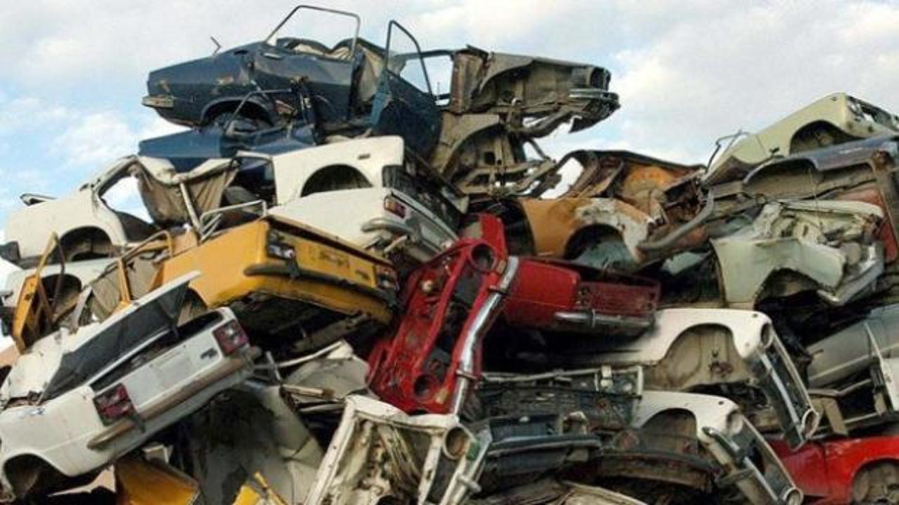 İstanbul merkezli 6 ilde 'change oto' operasyonu: 35 kişi g&ouml;zaltına alındı