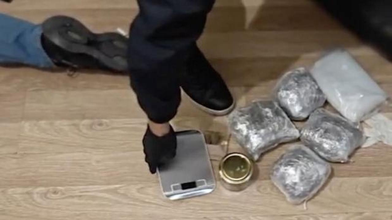 İstanbul&rsquo;da uyuşturucu operasyonları: 44 kilo 399 gram uyuşturucu madde ele ge&ccedil;irildi