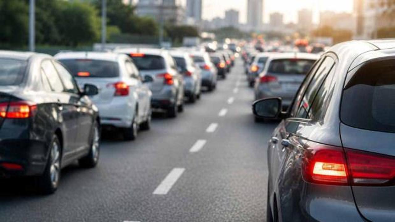 Şehir i&ccedil;i trafiği otomobilinizi &ouml;ld&uuml;r&uuml;yor: Trafiğe en dayanıklı motor belli oldu!