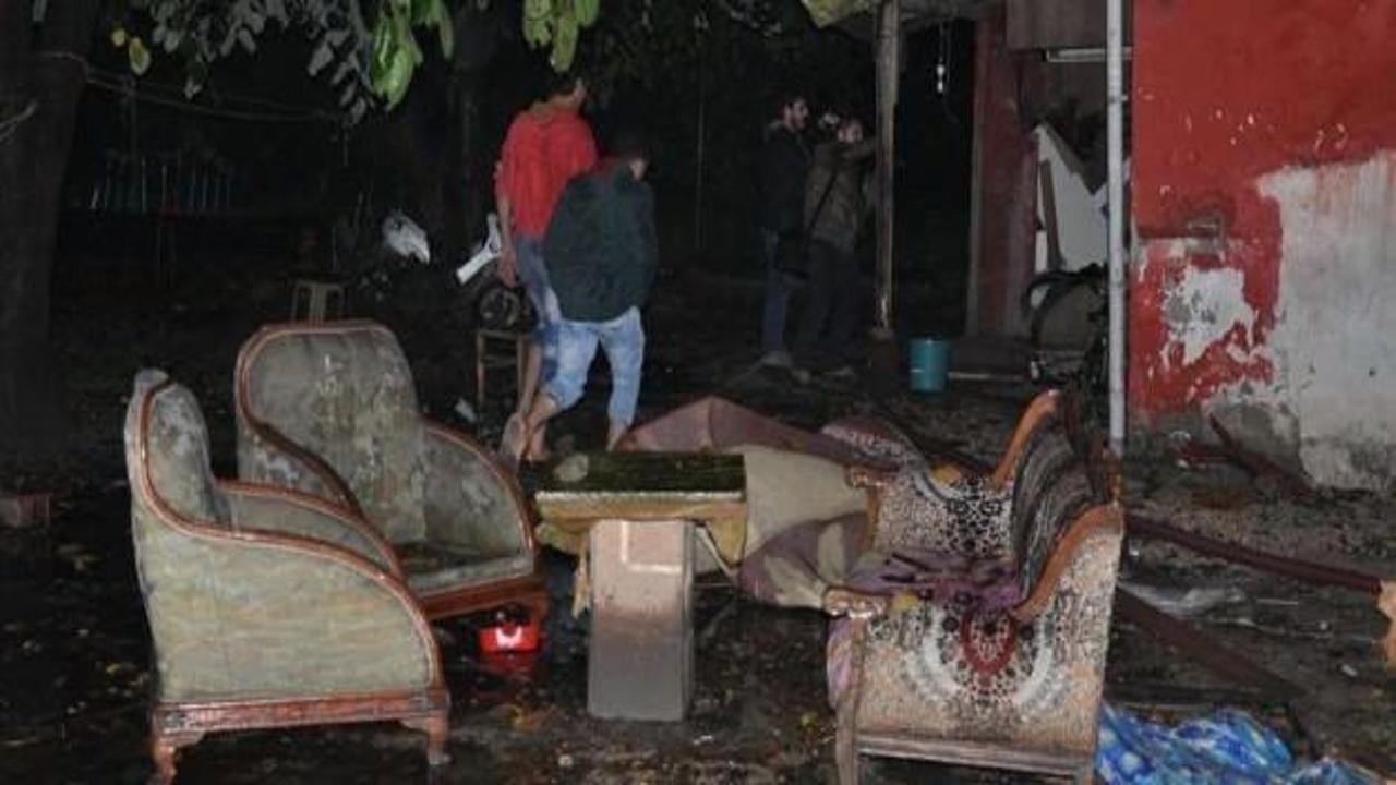 20 Suriyelinin yaşadığı ahşap ev yandı